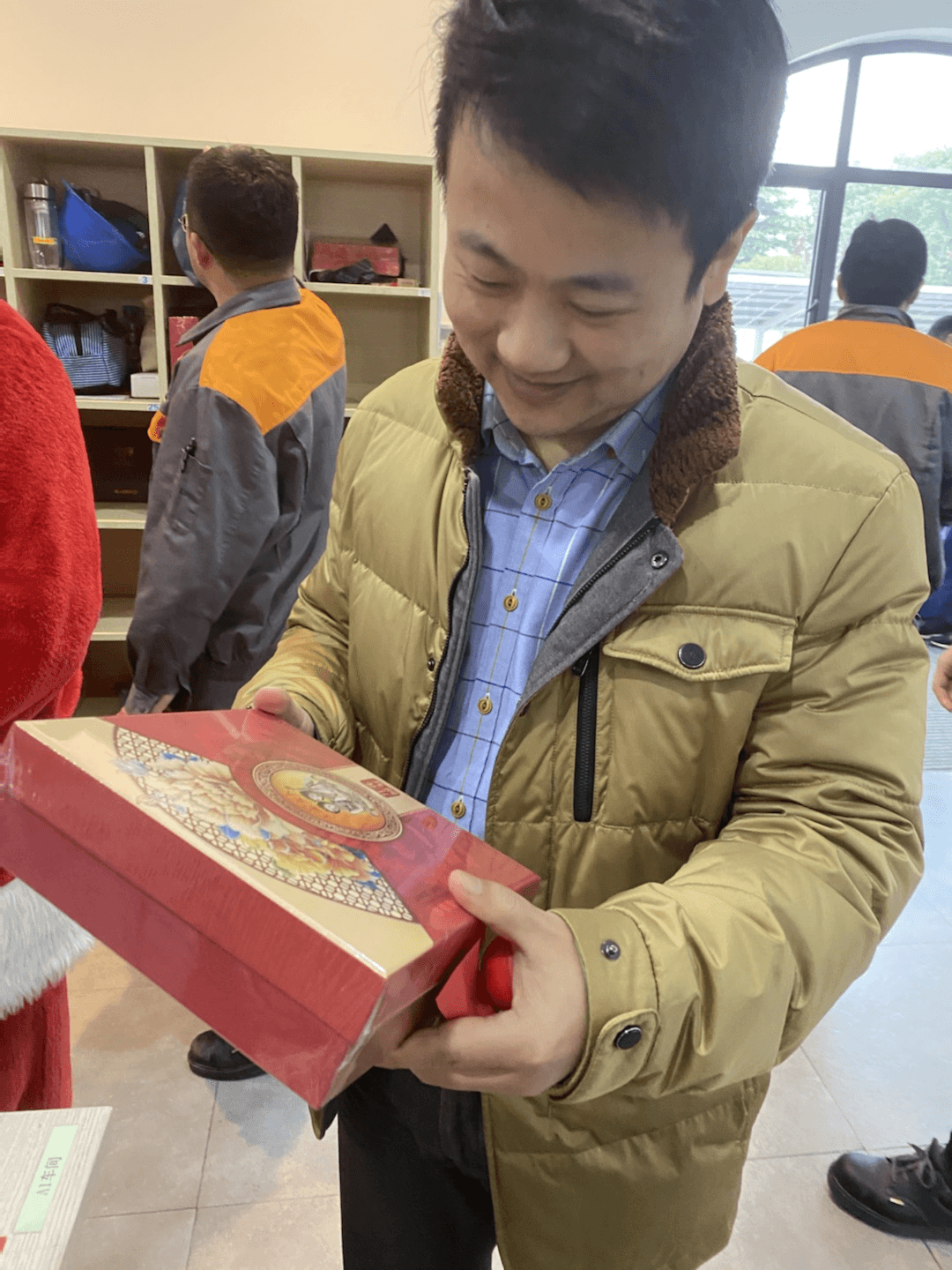 苏州工厂圣诞活动(图12) 苏州工厂圣诞活动(图12)